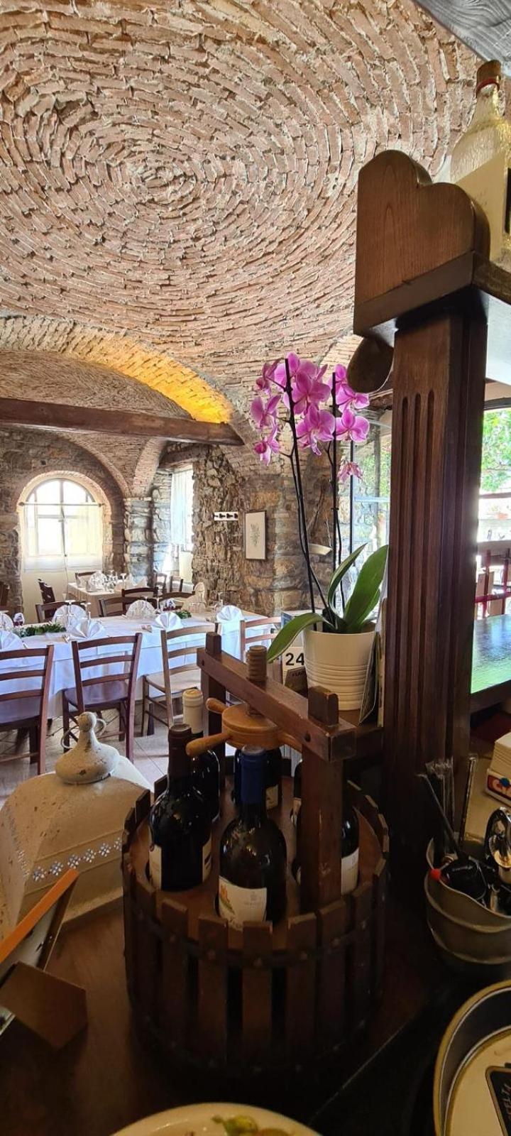 Villa Agriturismo A Ca Du Cappellan Imperia Exterior foto